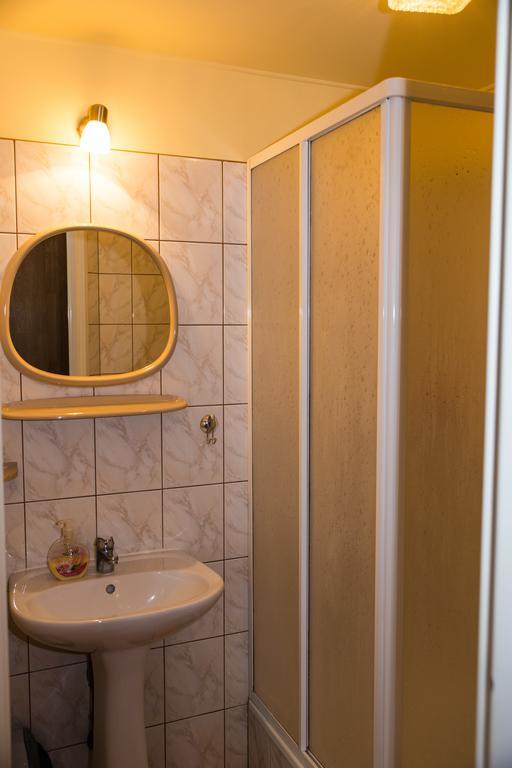 Domek Pod Klonem Agroturystyka Bialowieza Room photo